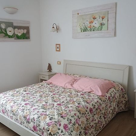 פומאנה B&B Mimosa E Lilla מראה חיצוני תמונה